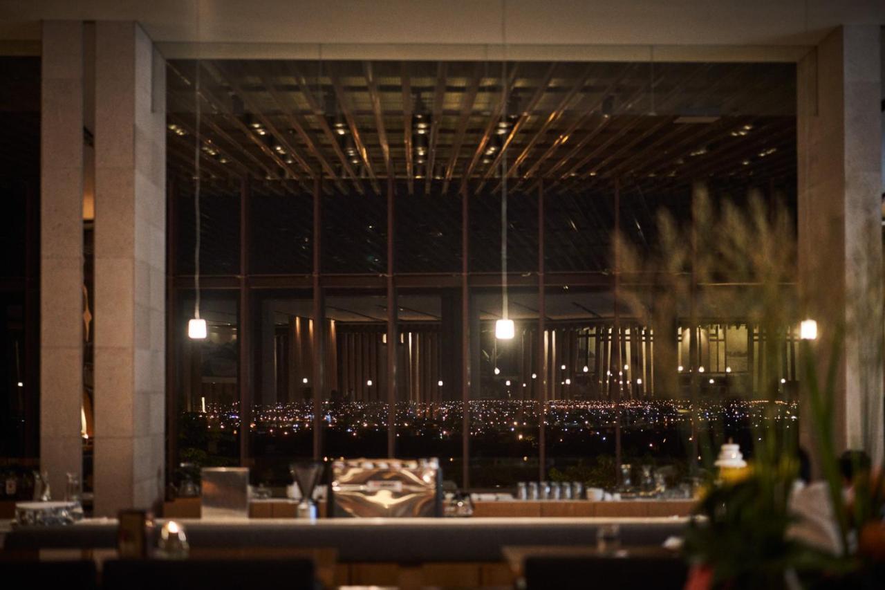 Hotel Royal Chiao Hsi Jiaoxi Exterior foto View from the restaurant