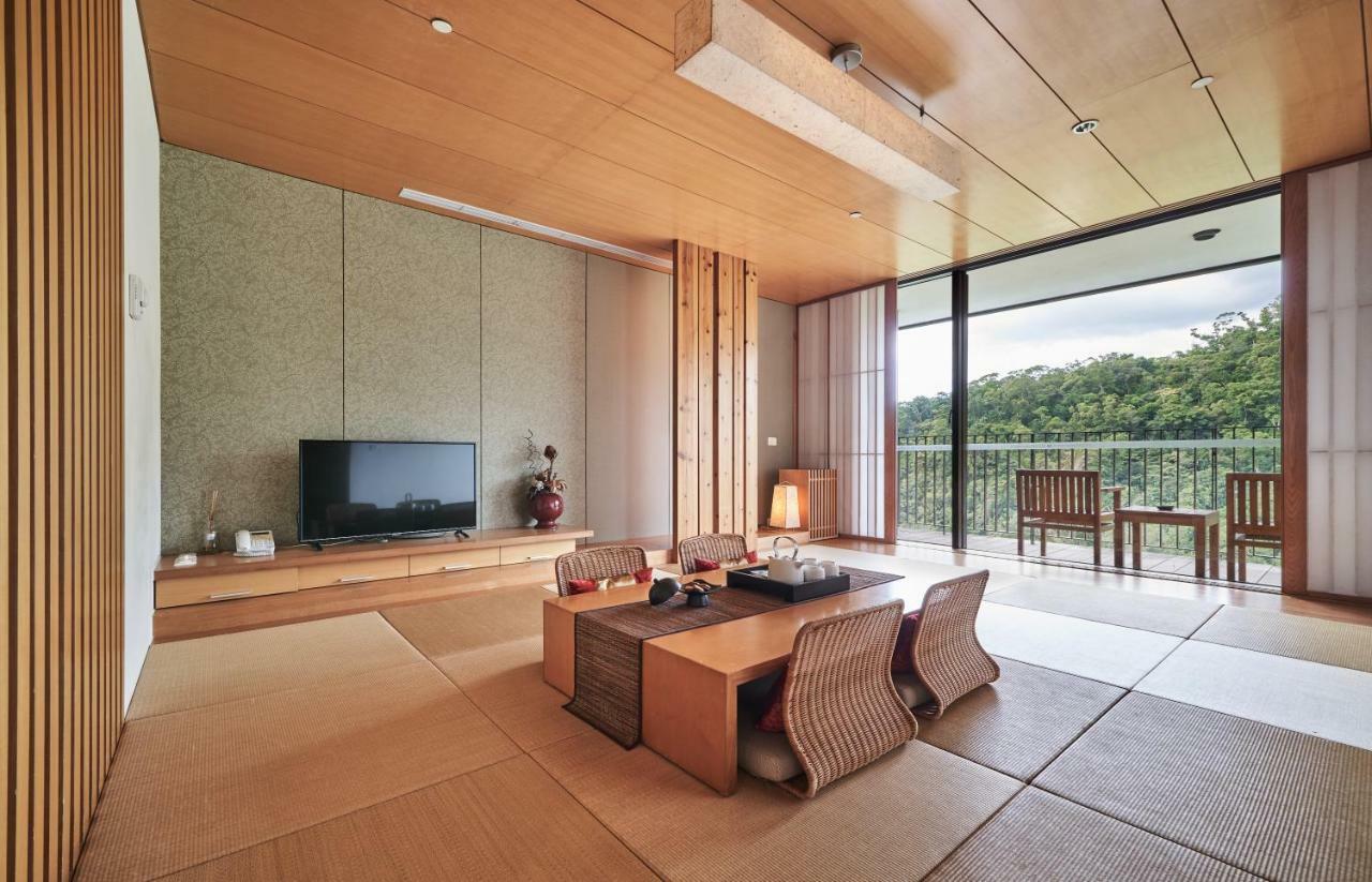Hotel Royal Chiao Hsi Jiaoxi Exterior foto A Japanese-style room at the hotel